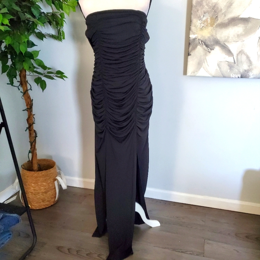 LILIAN ruched double slit strapless 2X